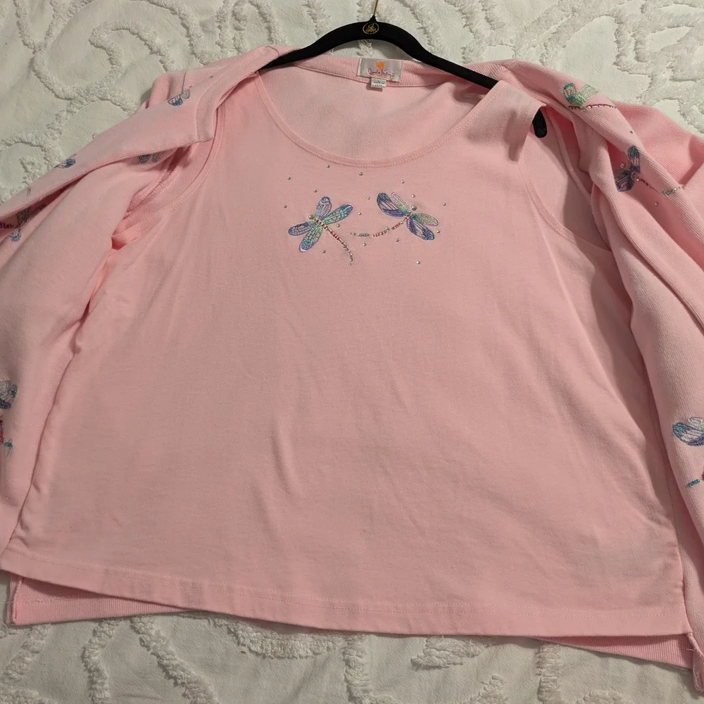 Quacker Factory Pink Dragonfly Embroidered Sweater Cardigan Set - Picture 2 of 8